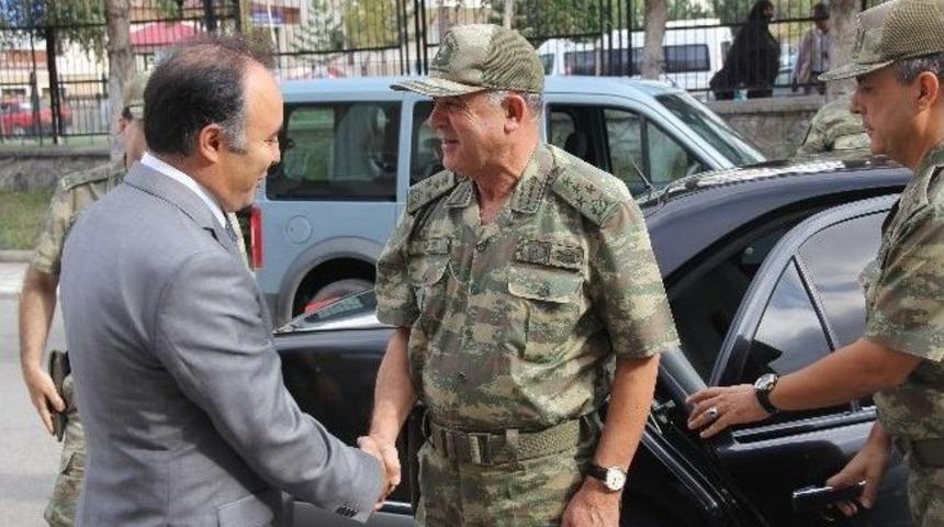 Jandarma Genel Komutanı Y&ouml;r&uuml;k'ten Erzurum Valiliğine Ziyaret