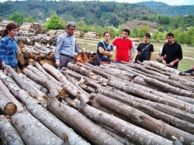 Aday Mühendislere Arazi Eğitimi Verildi