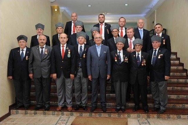 Başkan Yılmaz, Şehit Ve Gazi Derneklerini Ağırladı 3
