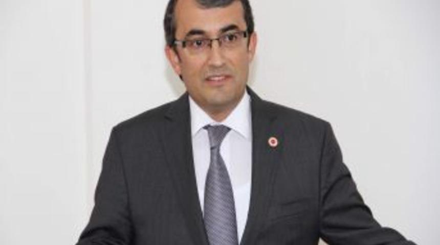 Rekt&ouml;r U&ccedil;ar, Pakistan&rsquo;da 'Rekt&ouml;rler Formu' Paneline Katılacak