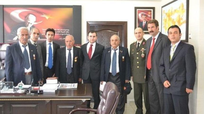 Hilvan&rsquo;da Gaziler G&uuml;n&uuml; Kutlandı
