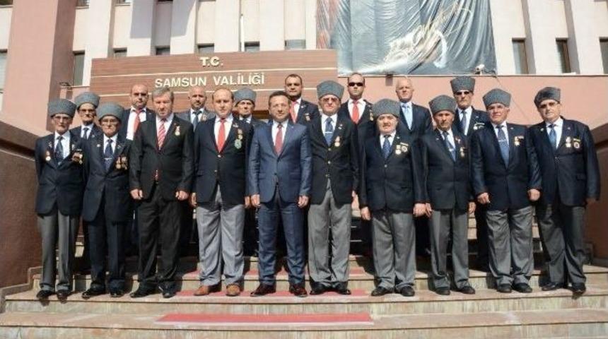 Gazilerden Valiye Ziyaret