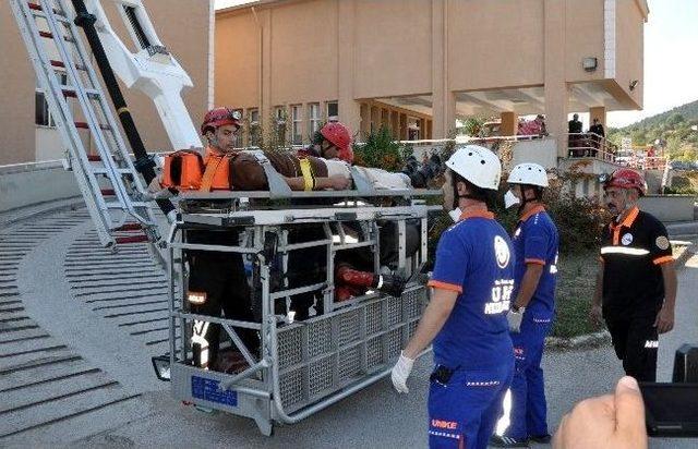 Bolu’da İzzet Baysal Devlet Hastanesi’nde Tatbikat