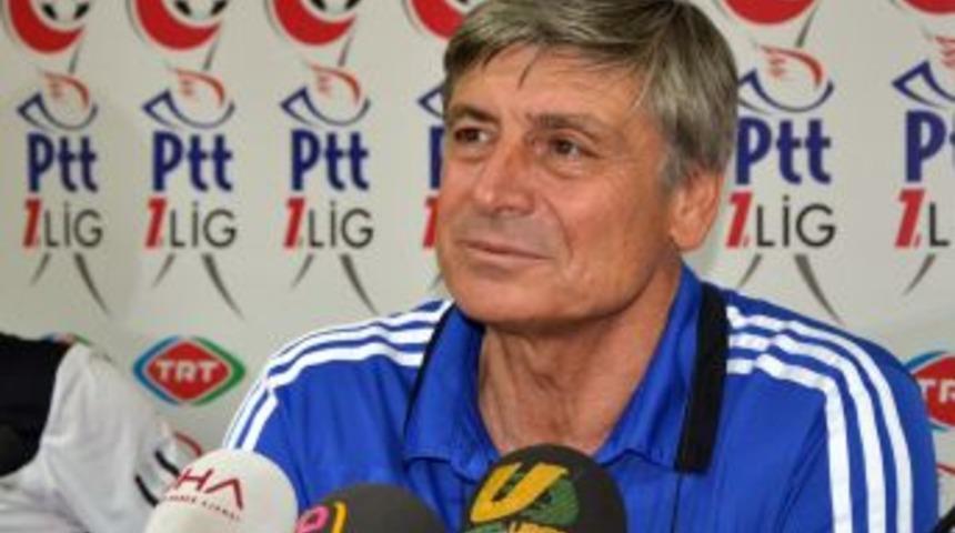 Şanlıurfaspor Teknik Direkt&ouml;r&uuml; &Ccedil;etiner Istifa Etti