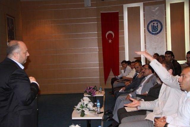 Bayburt Üniversitesi’nde “güneş Enerjisinden Elektrik Üretimi” Konferansı