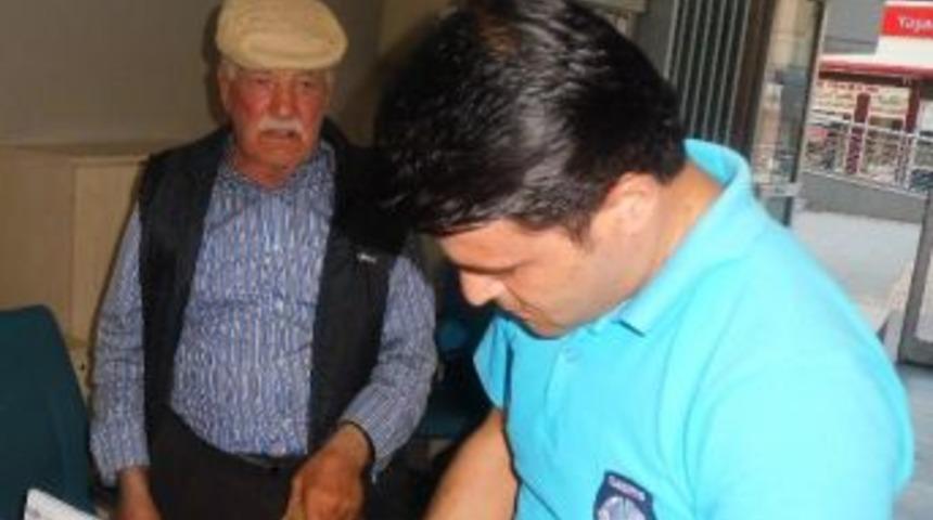 İzmit Belediyesi Dilencilere G&ouml;z A&ccedil;tırmıyor