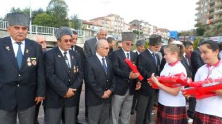 Alaplı'da Gaziler g&uuml;n&uuml; kutlandı