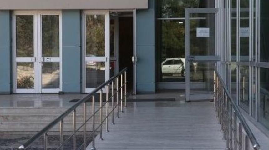 &Ccedil;&uuml; Engelsiz &Uuml;niversite Olma Yolunda