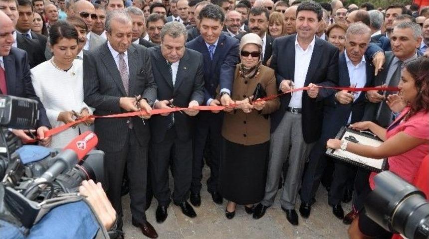 Ankara'da D&uuml;zenlenen Tanıtım G&uuml;n&uuml;nde Derik Standına Yoğun İlgi