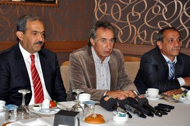 İzmir&rsquo;de, Sivas G&uuml;nleri K&uuml;lt&uuml;r Ve Sanat Festivali D&uuml;zenlenecek 1