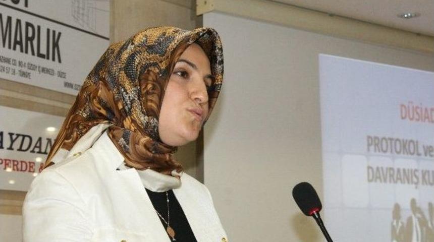 D&uuml;siad Kadın Komisyonundan Bayanlara Seminer