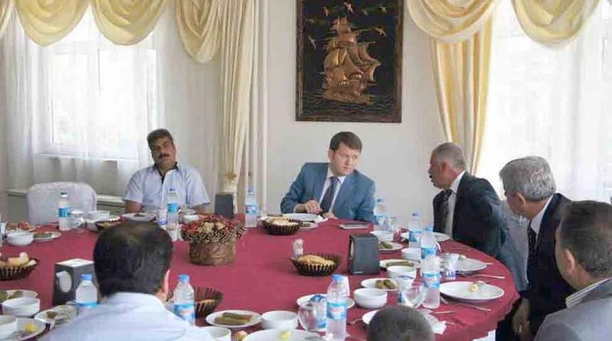 Kaymakam Koca Gazilerle Bir Araya Geldi