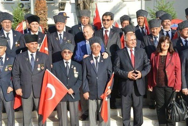 Aslan, Gazileri Yine Yalnız Bırakmadı