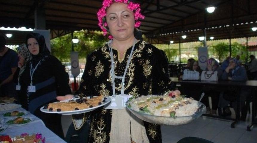 Yemek Deyip Geçmeyin