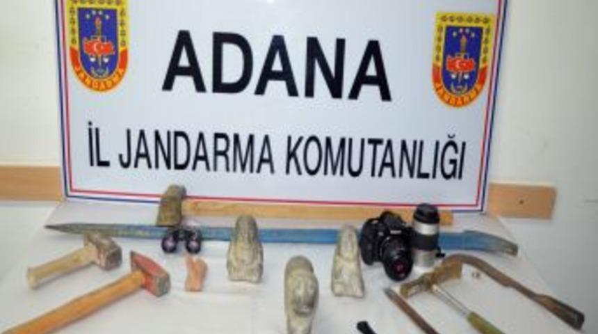 Adana'da D&ouml;rt Adet Tarihi Eser Ele Ge&ccedil;irildi
