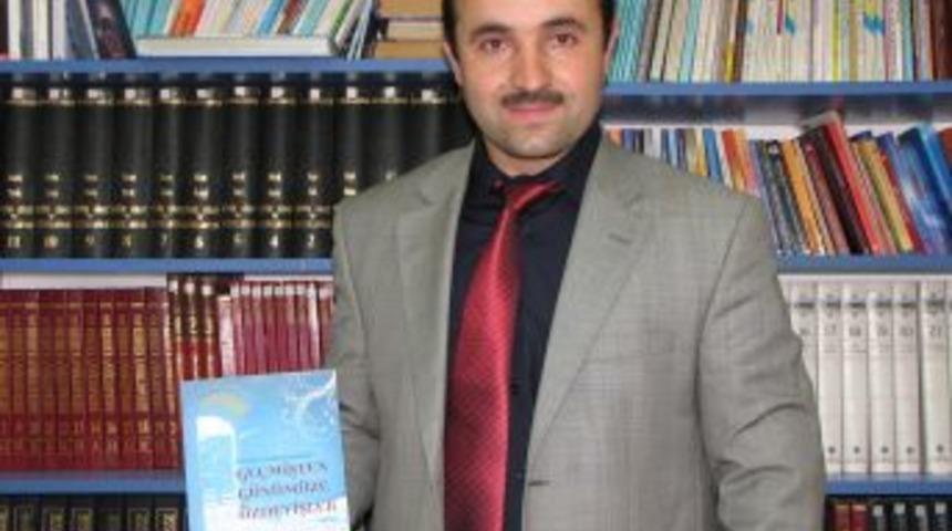 Bartınlı İmam 15 Yıldır Biriktirdiği G&uuml;zel S&ouml;zleri Kitaplaştırdı