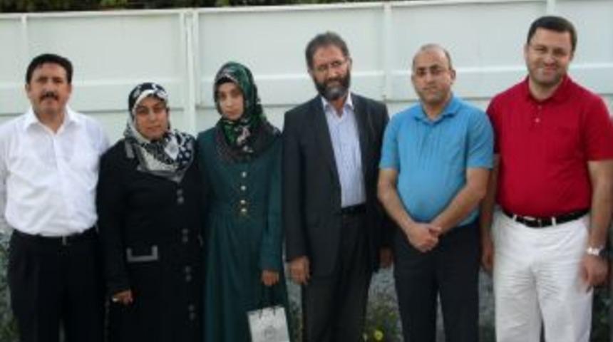 ERGİAD T&uuml;rkiye Birincisi Hafızı &Ouml;d&uuml;llendirdi