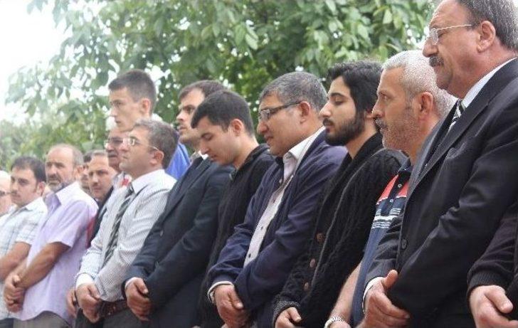 Afyon’daki Trafik Kazasında Ölenler Toprağa Verildi G2