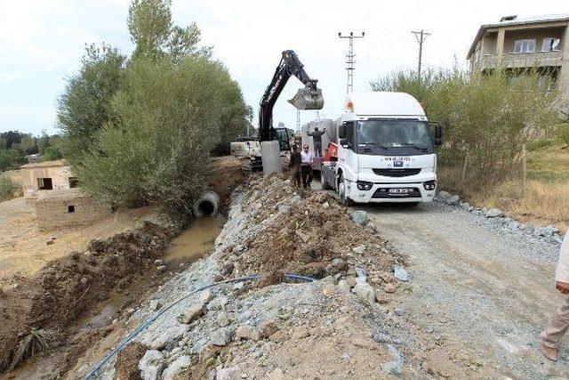 Van Belediyesi Çalışmalarını Aralıksız Sürdürüyor