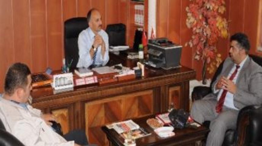 Yerk&ouml;y G&uuml;n Işığı Derneğinden İl&ccedil;e M&uuml;ft&uuml;s&uuml; Necip Eren&rsquo;e Ziyaret