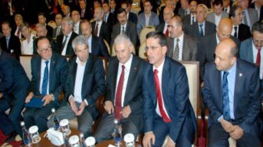 Bakan Yıldırım: Hızlı Treninin Resmi A&ccedil;ılışı 29 Ekim Değil