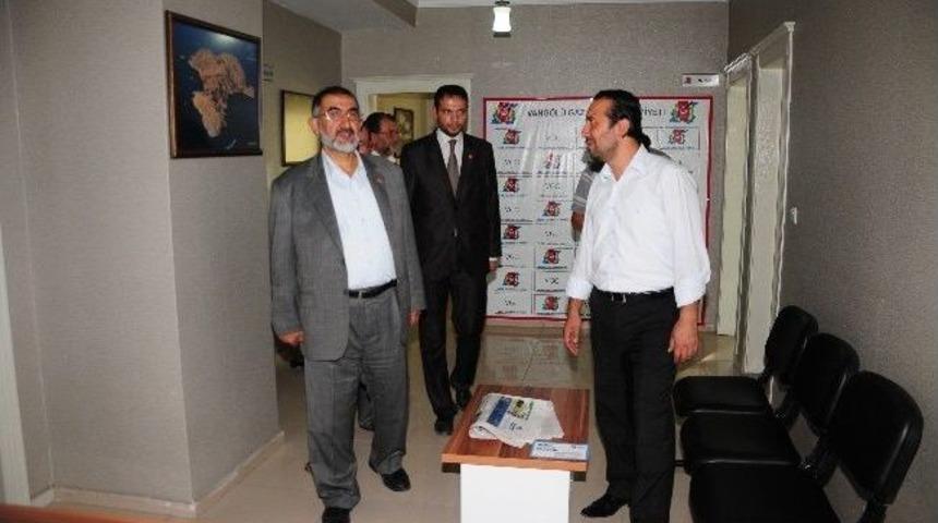 Saadet Partisi Van İl Başkanlığı Y&ouml;netimi Vgc&rsquo;yi Ziyaret Etti