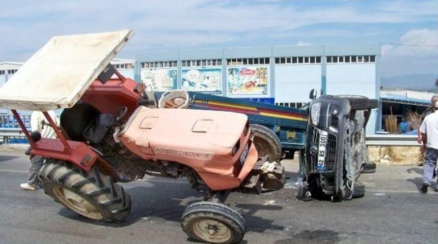 Manisa&rsquo;da Trafik Kazası: 1 Yaralı