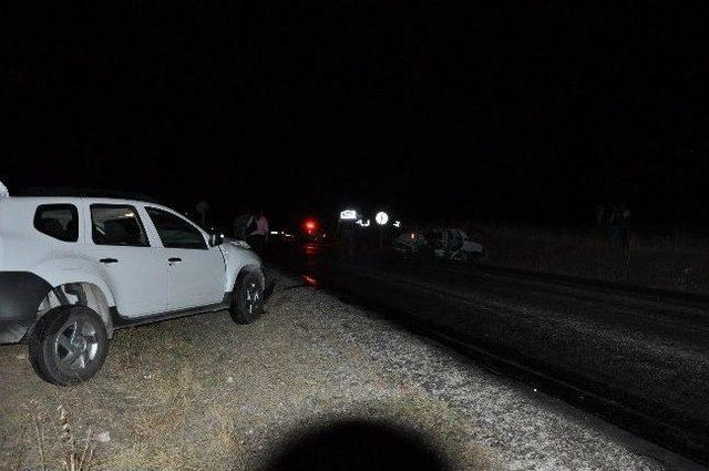 Uşak'ta Trafik Kazası: 3 Yaralı