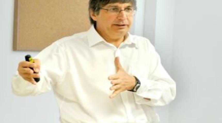 Nobel Fizik &Ouml;d&uuml;ll&uuml; Prof. Geim İzmir &Uuml;niversitesi'ne Misafir Oldu