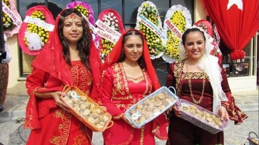 Birgi&rsquo;nin İncir Tadındaki Festivali Başladı