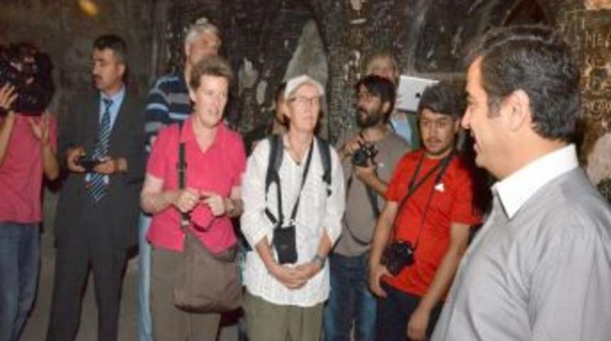 Vali D&uuml;zg&uuml;n: Kaya Kiliselerin Tahrip Edilmemesi I&ccedil;in G&ouml;revli Bulunmalı