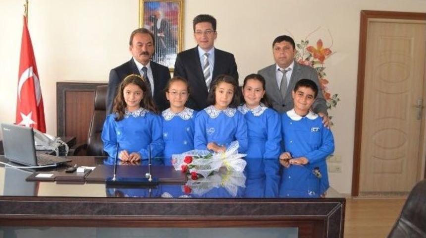 Kula'da İlk&ouml;ğretim Haftası Kutlamaları