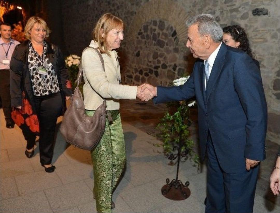 Avrupa Gecesinin G&uuml;ndemi Expo Oldu