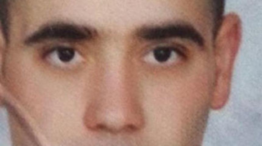 Aynı evi paylaştığı arkadaşını &ouml;ld&uuml;rd&uuml;