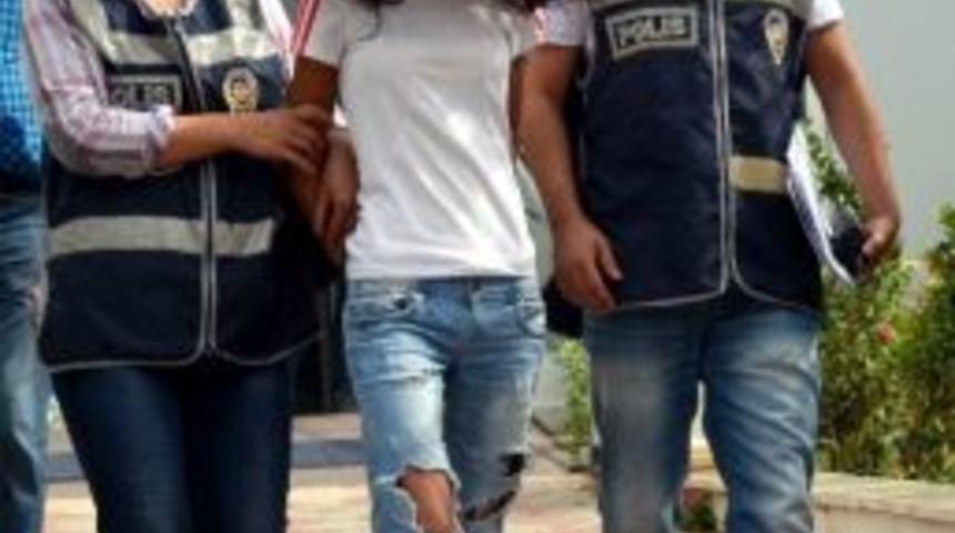 Kapka&ccedil;&ccedil;ı Gen&ccedil; Kız Yakalandı