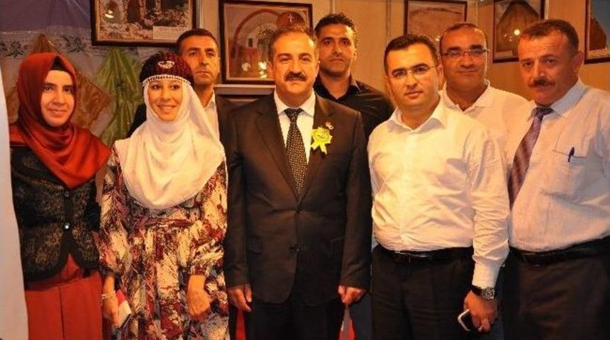 Sayıştay Başkanı Akyel, Derik Standını Ziyaret Etti