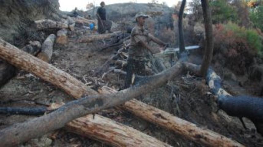 Başkan S&ouml;zen: T&uuml;rkbeleni'nin Yanan Haliyle De Tahsisine Talibiz