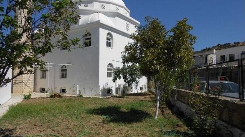 Valide Camide Bodrum Belediyesi İmzası