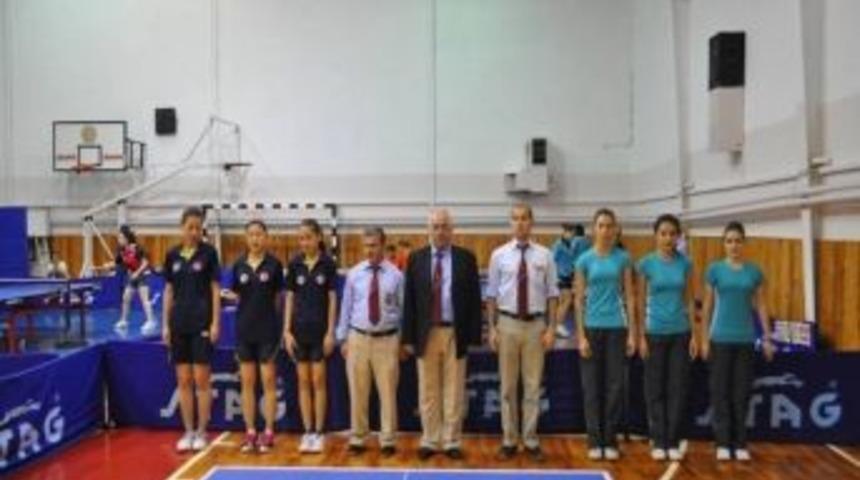 Hakkari Masa Tenisi Takımı Başarıdan Başarıya Koşuyor