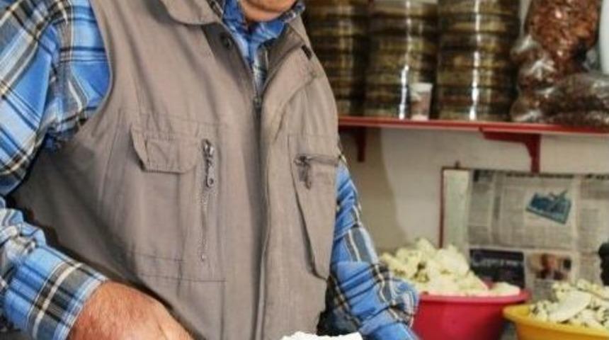 Peynirciler Satışlardan Memnun