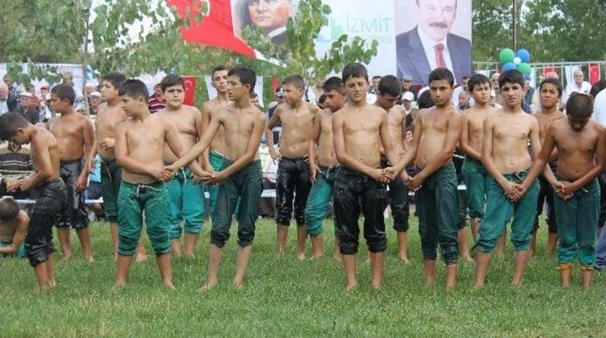 Altın Kemer Paşa Yağlı G&uuml;reşleri Başladı