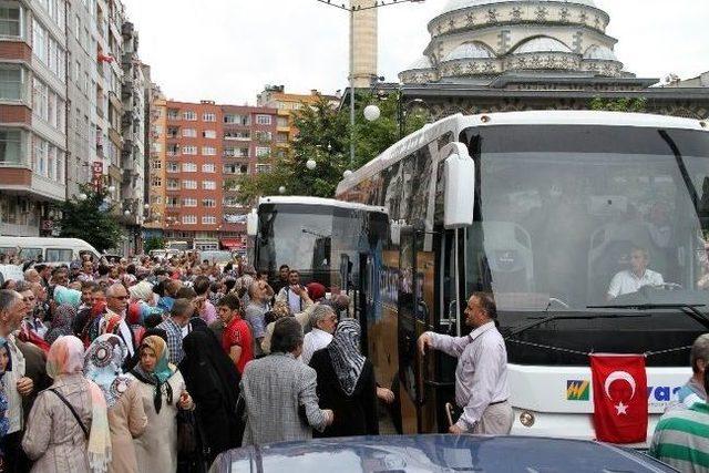 Rize’den Kutsal Topraklara Uğurlandılar