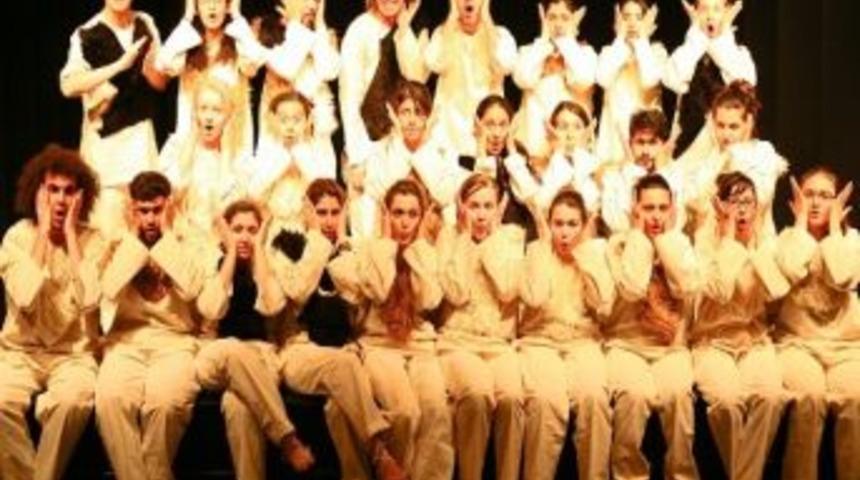 Pişmiş Toprak Sempozyumu'na &Ouml;zel "midas&rsquo;ın Kulakları" Oyunu