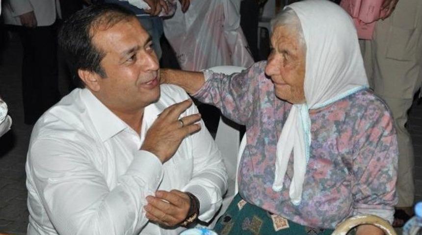 Ak Parti'li Uzun'un K&ouml;y Gezileri S&uuml;r&uuml;yor