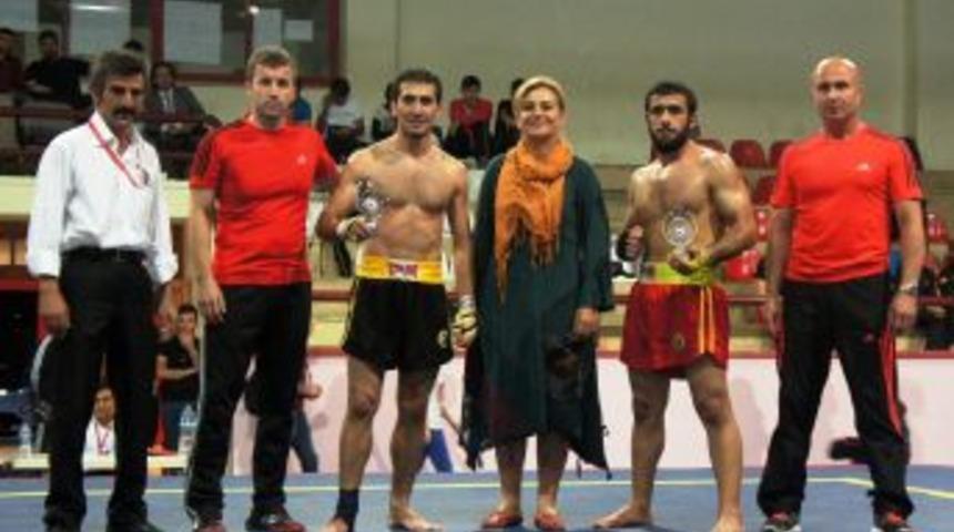 Wushu Sanda Şampiyonu Ereğli'den