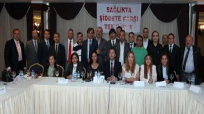 Sağlık&ccedil;ılar, Şiddet Olaylarına Karşı Dizi Ve Film Yapımcılarından Destek Istedi