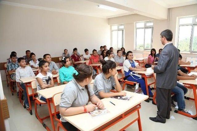 Şehitkamil Anadolu Lisesi’nde İlk Ders Zili Çaldı