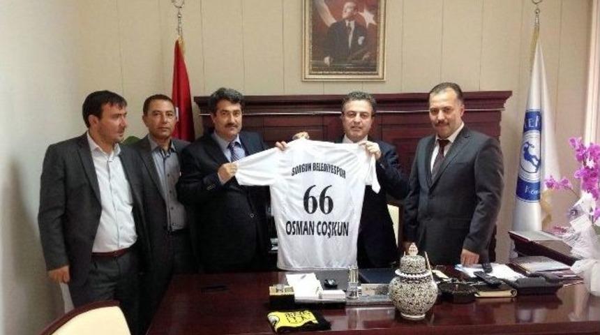 Sorgun Belediyespor Y&ouml;netiminden Yeni &Ccedil;eltek Genel M&uuml;d&uuml;r&uuml; Osman Coşkun&rsquo;a Ziyaret