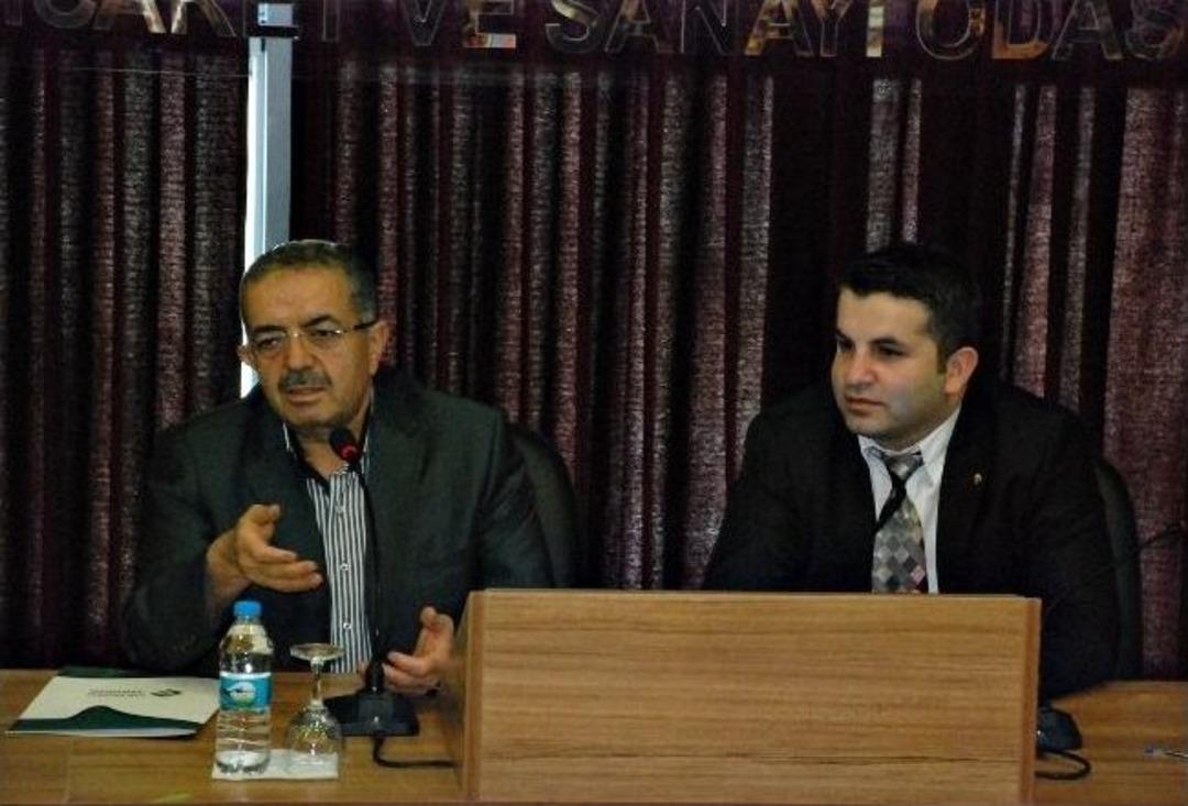 Mennan Usta&rsquo;dan Gen&ccedil; Girişimcilere Tavsiyeler