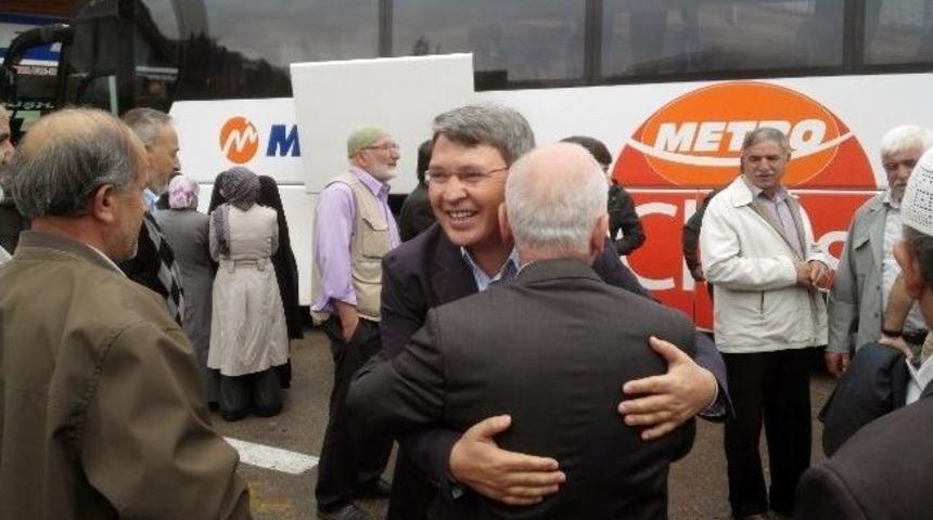 G&uuml;m&uuml;şhane&rsquo;de Hacı Adayları Uğurlandı